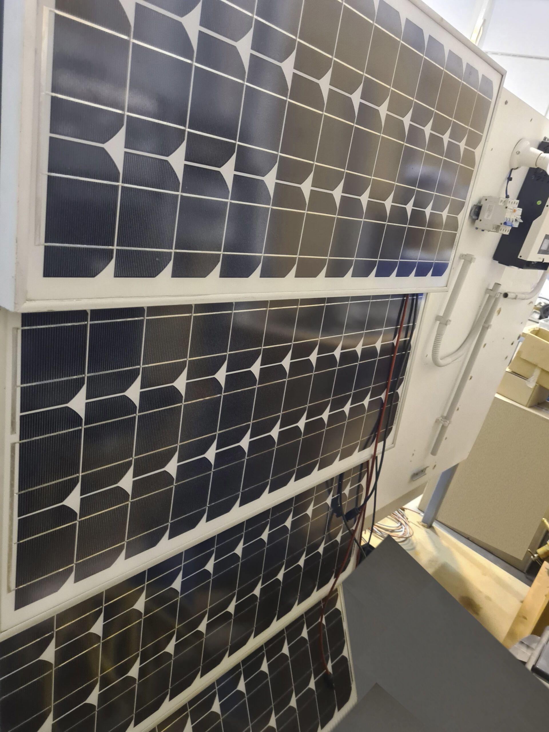 foto placas solares fotovoltaicas